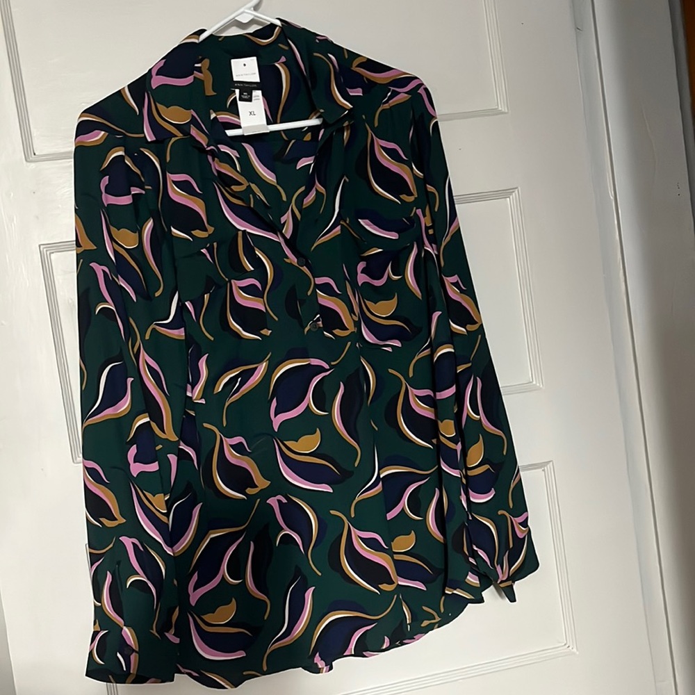Ann Taylor button down blouse with boob pockets